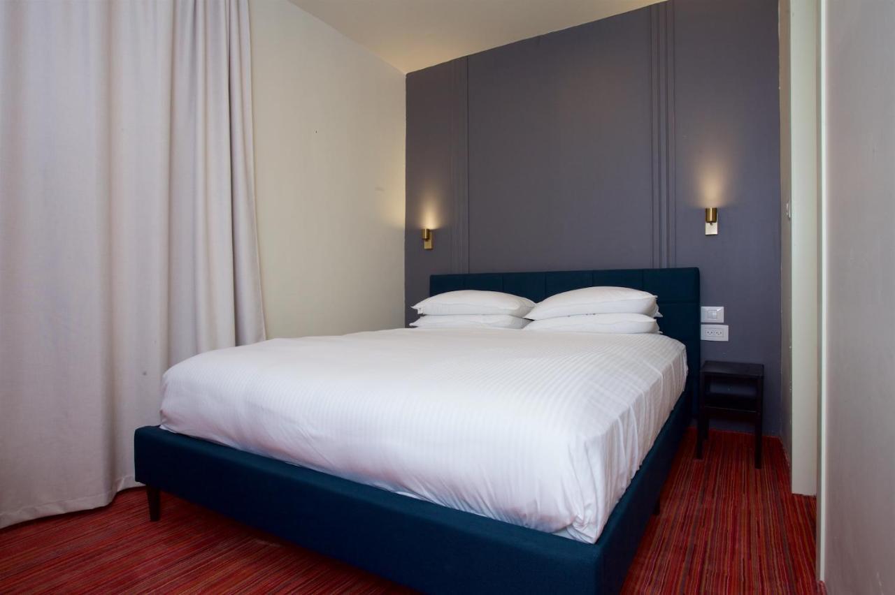 Moon Tlv - 4Th Floor Hotel Tel Aviv Exterior photo